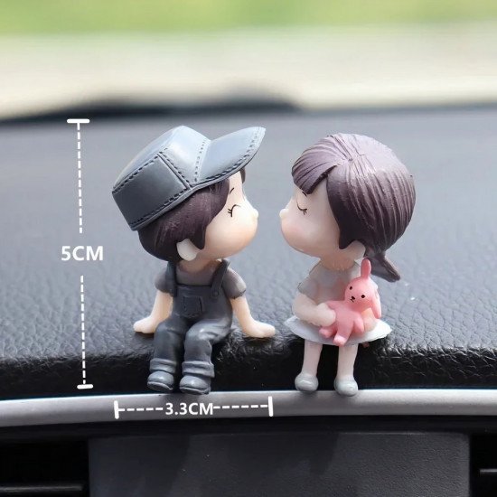 Kiss Me Miniature Couple`s for Car Dashboard (4 Styles) Kiss Me Miniature Couple`s for Car Dashboard (4 Styles)