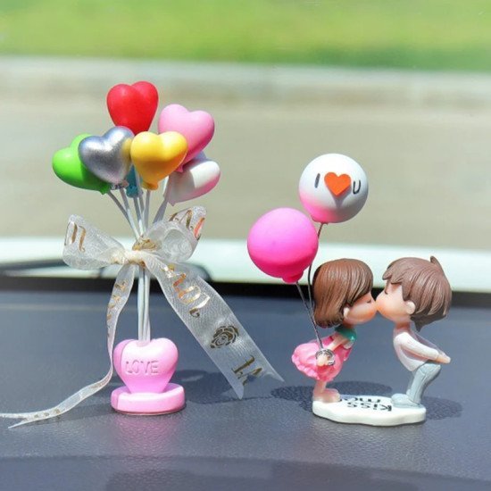 Kiss Me Miniature Couple`s for Car Dashboard (4 Styles) Kiss Me Miniature Couple`s for Car Dashboard (4 Styles)