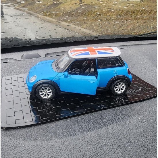 Car Dashboard Toys with Non Slip Mat (3 Styles)